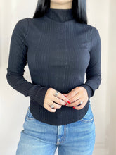 Variegated Rib L/S Mock