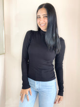 2x1 Fine Rib Puff Sleeve Turtleneck