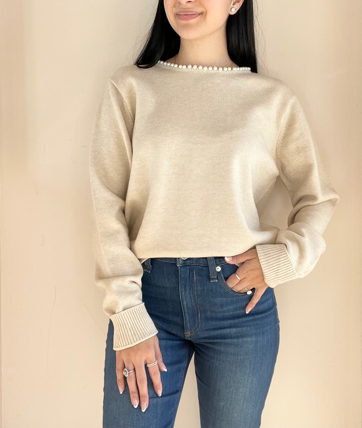 Knit Sweater Pearl Neck