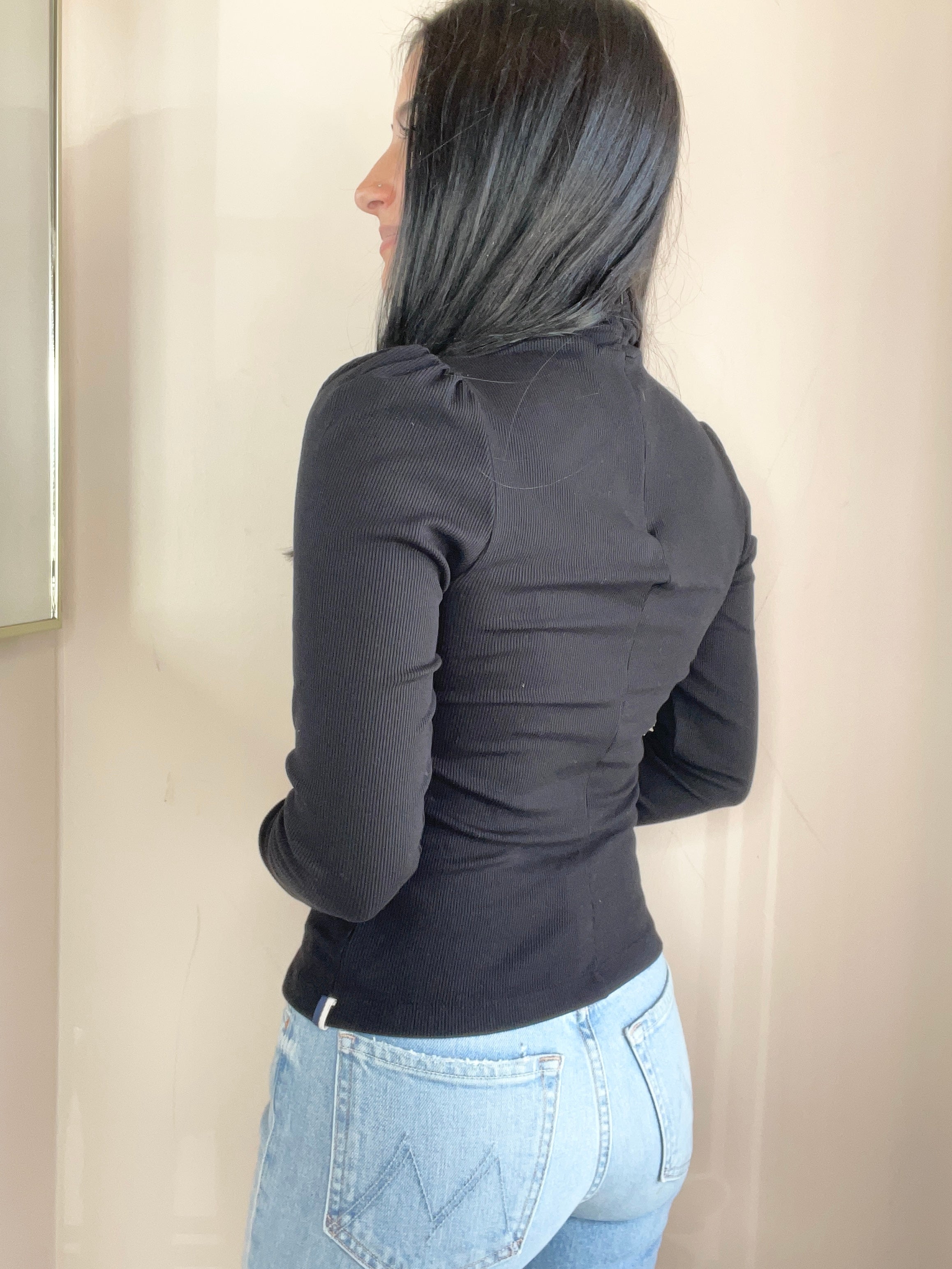 2x1 Fine Rib Puff Sleeve Turtleneck