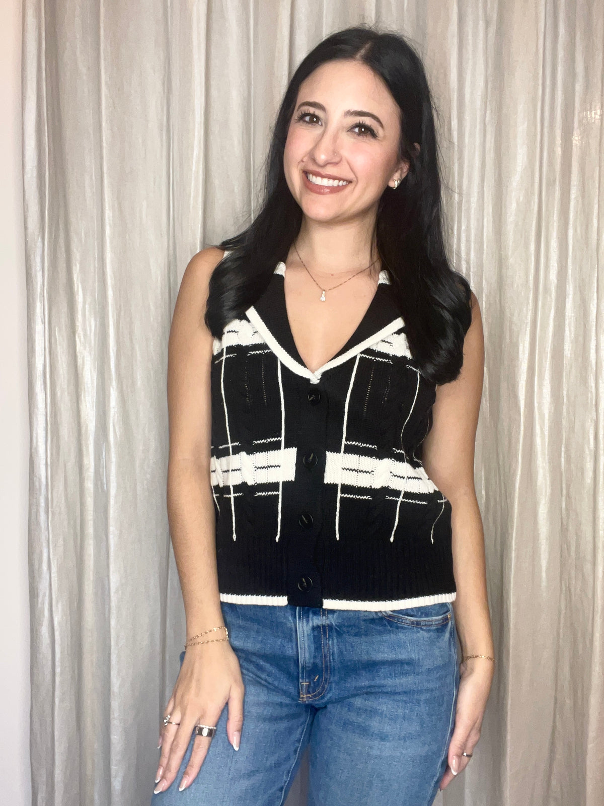 Eden Specialty Sitch Sleeveless Vest