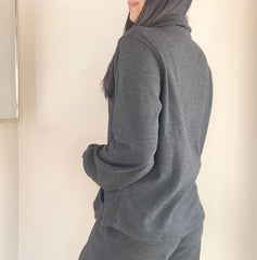 1/2 Zip Funnel Neck Pullover