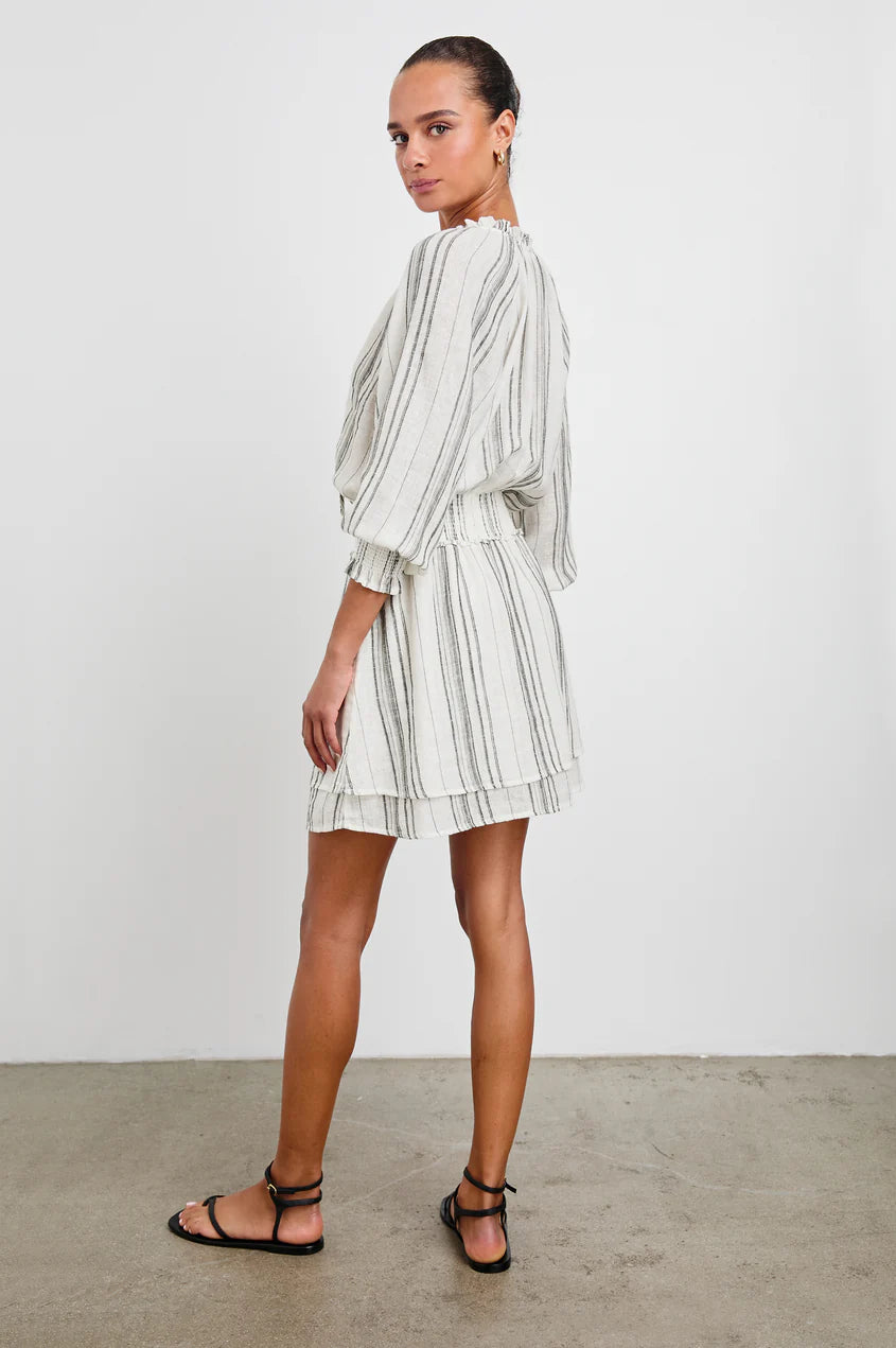 Crystal  - Trunkshow