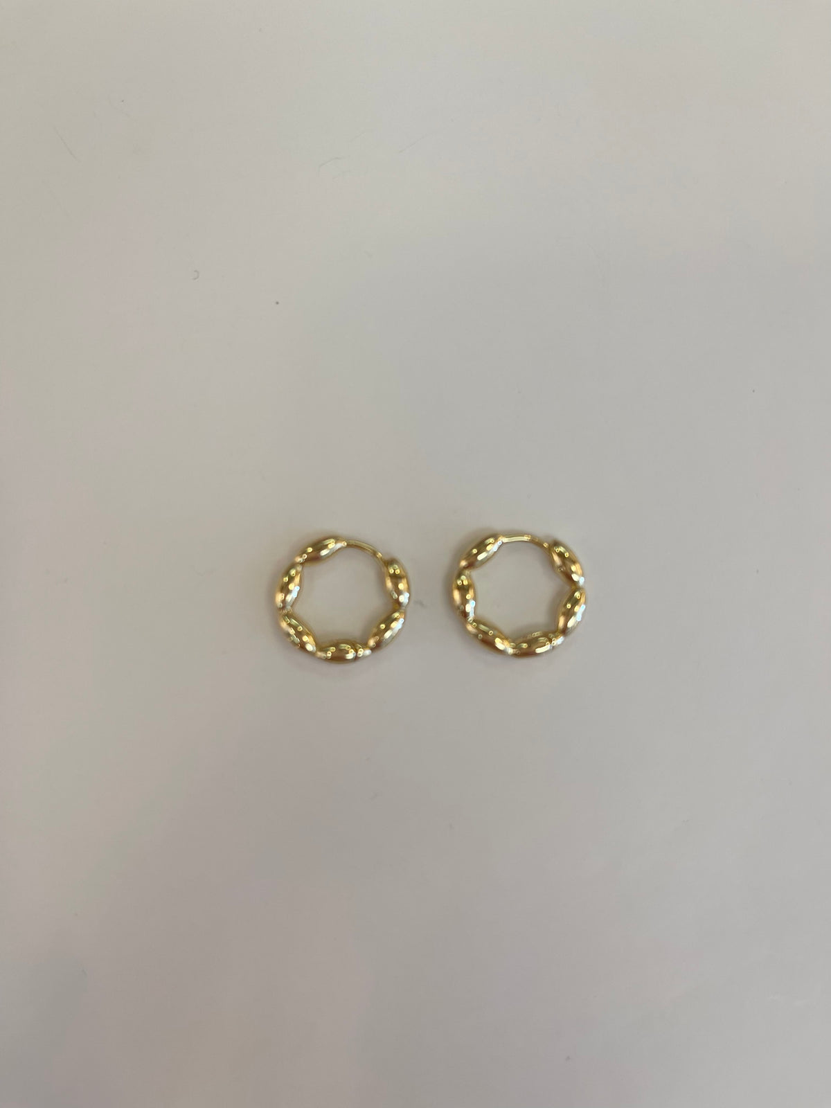 Oval Huggies