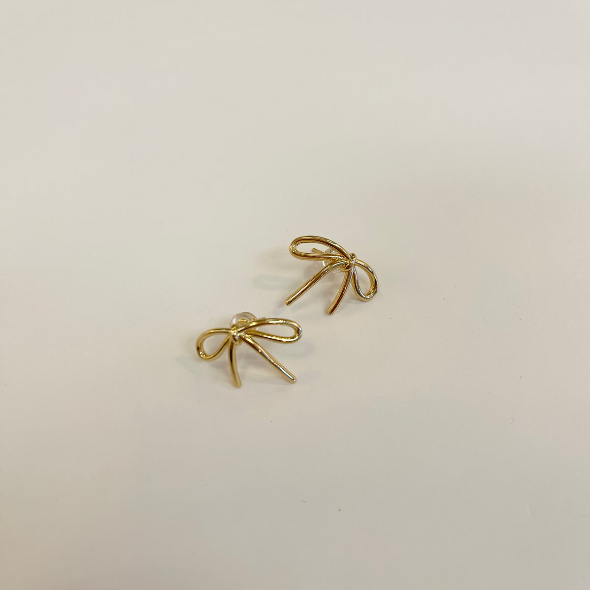 Bow Earrings