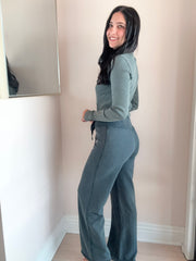 Comfort Waist Crop Flare
