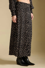 Nolla Midi Skirt