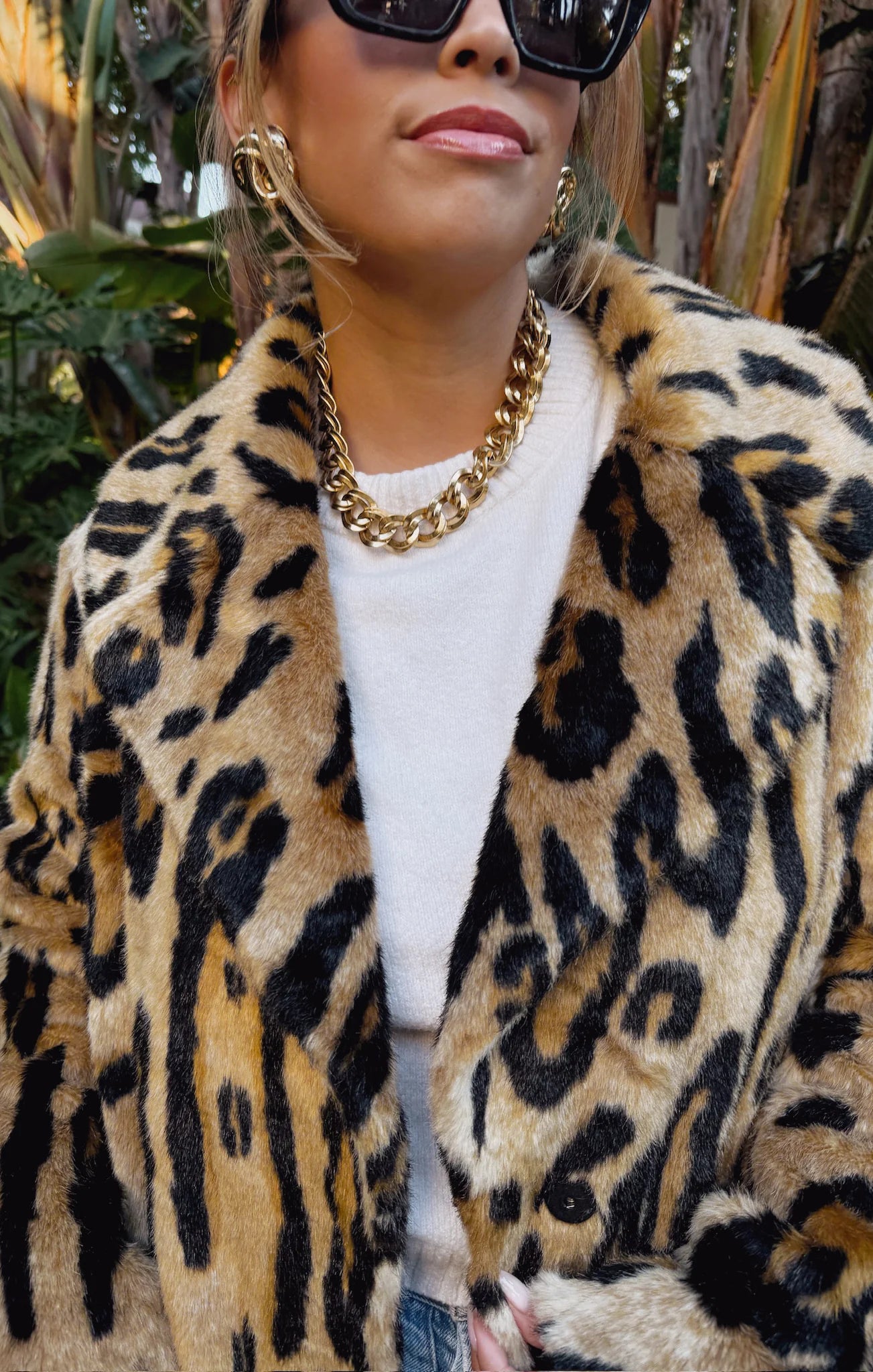 Miss Cindy Overcoat